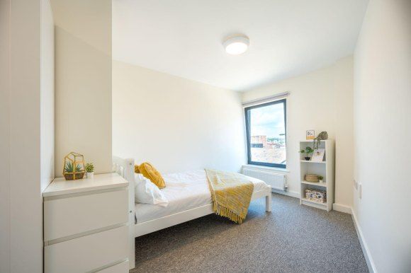 Shared accommodation to rent in Trippet Lane, Sheffield, South Yorkshire