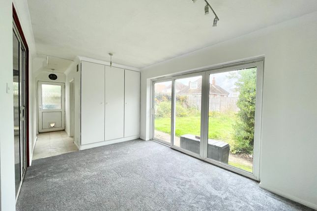 Detached house to rent in Drummond Road, Goring-By-Sea