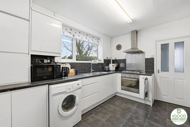 26, Delamere, Wilmslow photo 4
