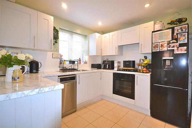 1, Mulberry Gardens, Dorchester photo 4