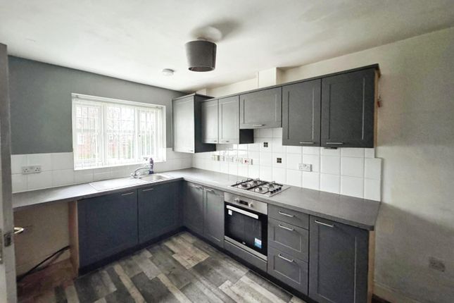 3, Marymount Close, Wallasey photo 4