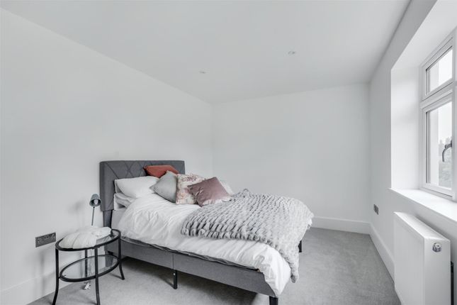 Bedroom 3_2.Jpeg