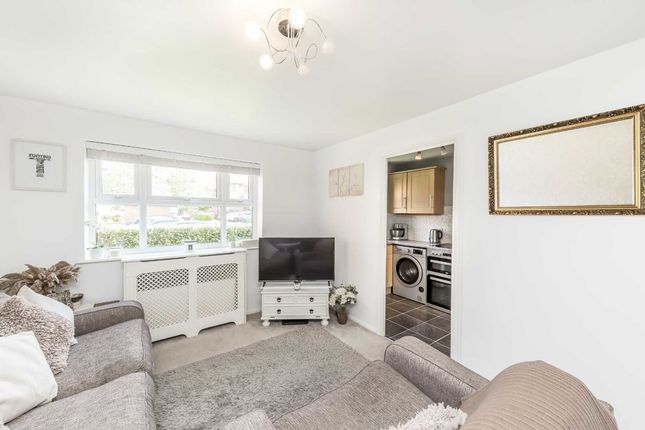 Thumbnail Flat for sale in Henry Doulton Drive, London