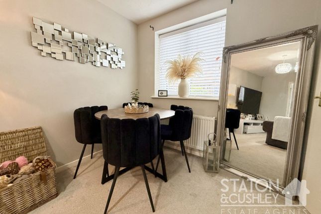 10 Primrose Way, Sutton-In-Ashfield photo 2