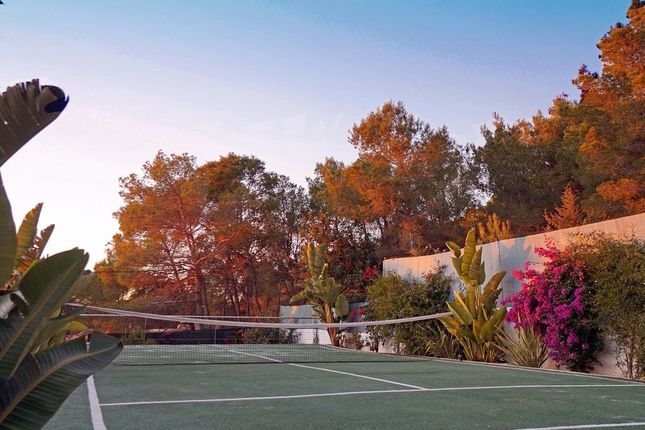 Villa for sale in Cala Salada, Ibiza, Balearic Islands, Spain