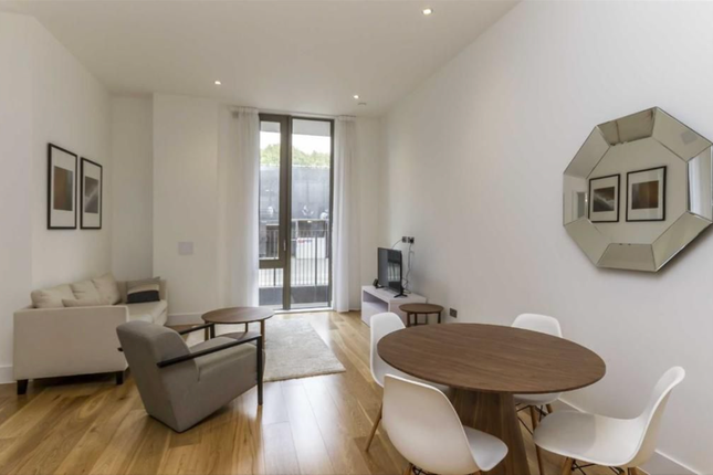 19, Faraday Road, London photo 3