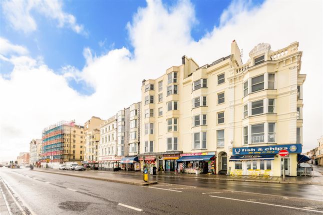 Flat 10, 41 Kings Road-2.Jpg