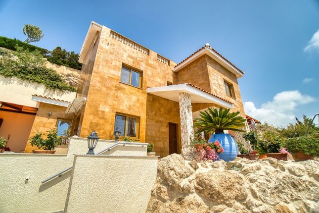 Villa for sale in Detached Villa For Sale In Paphos, Chloraka, Chlorakas, Paphos, Cyprus