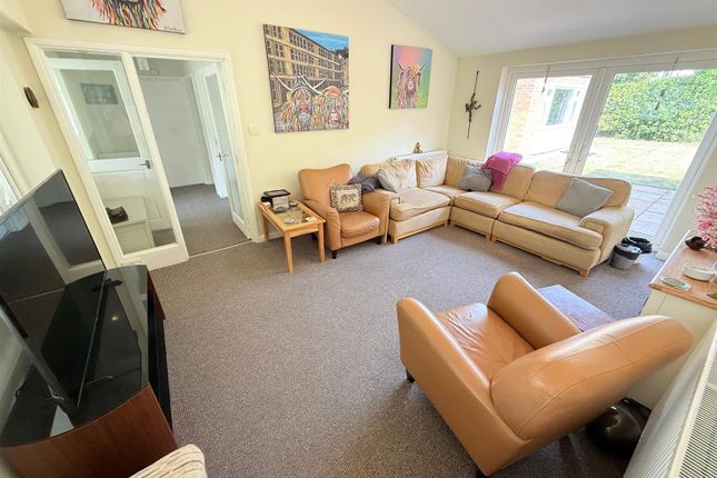 33, Station Road, Great Yarmouth photo 2