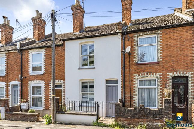 Thumbnail Terraced house for sale in Guildford, 4Hy
