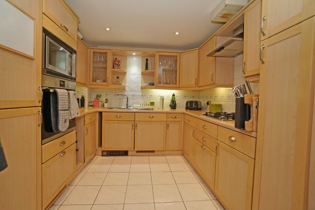 4, Genoa House, Port Solent, Portsmouth photo 5