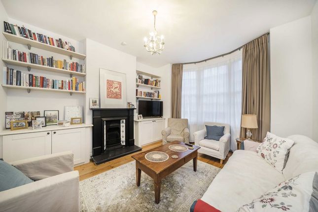 118, Swaby Road, London photo 2