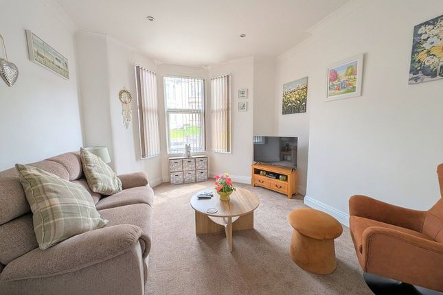 Flat 2, 3, Percy Terrace, Plymouth photo 3