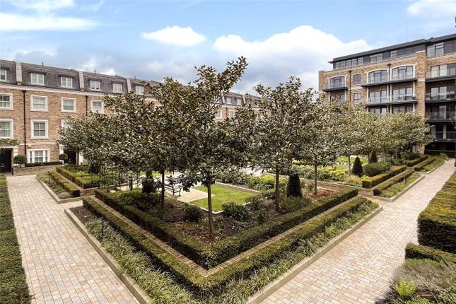 Flat for sale in Renaissance Square Apartments, Palladian Gardens, Chiswick, London