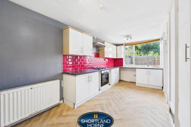 9, Tom Henderson Close, Coventry photo 3