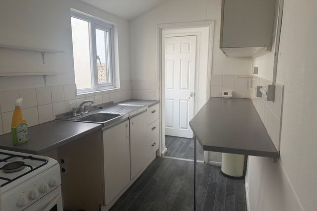 22 Tower Hamlets Street, Dover photo 5