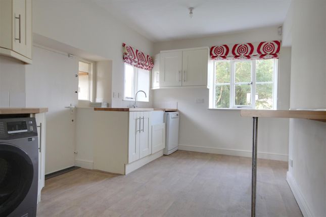 Detached house to rent in Stanswood Road, Lepe, Southampton