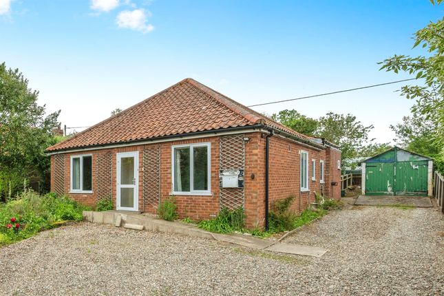 Thumbnail Detached bungalow for sale in Cromer Road, Hevingham, Norwich