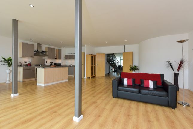 109, New Hampton Lofts, Jewellery Quarter, Birmingham photo 3