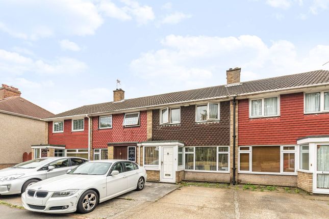 2-bed terraced on Hanworth Road, Hounslow, £450,000