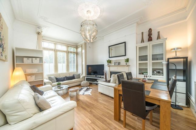 16A, Elder Avenue, London photo 2