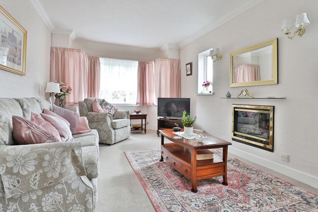 3, Hurstdene Road, Dorset photo 3
