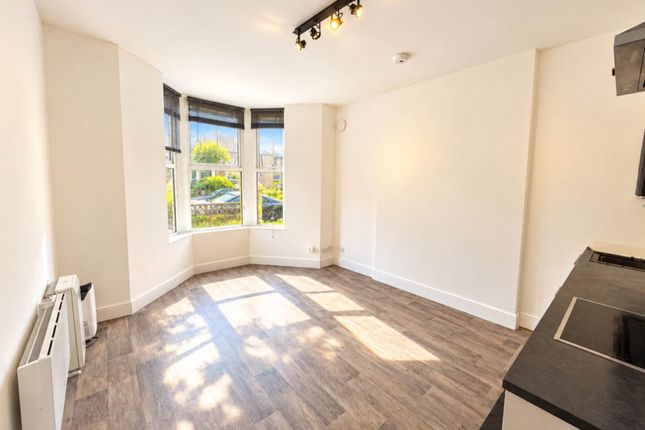 Flat 1, Gordon Road, Weston-super-Mare photo 2