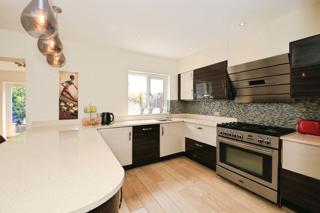 22, Paston Lane, PETERBOROUGH photo 2
