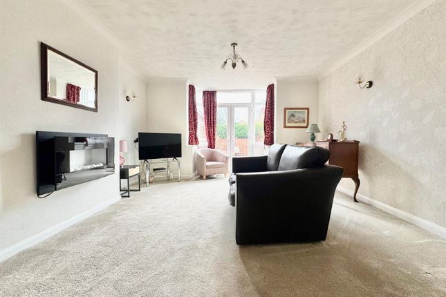 1 West Lodge, Hurn Lane, Berrow photo 4