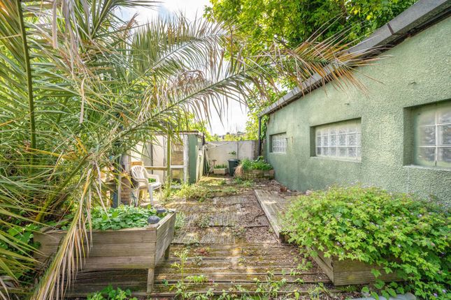32 Rectory Road photo 4