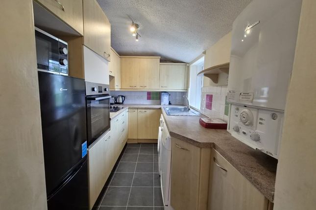 61, Clifton Road, Aberdeen photo 2