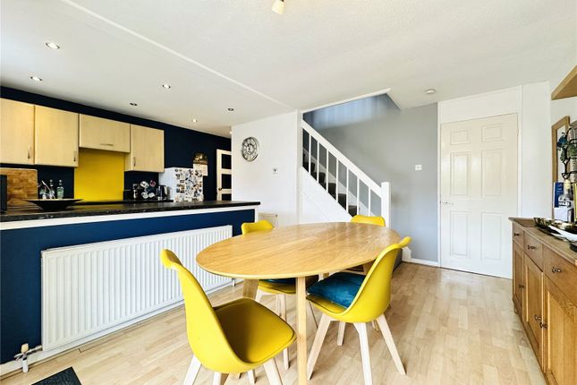 1, Montagu Drive, Leeds photo 2
