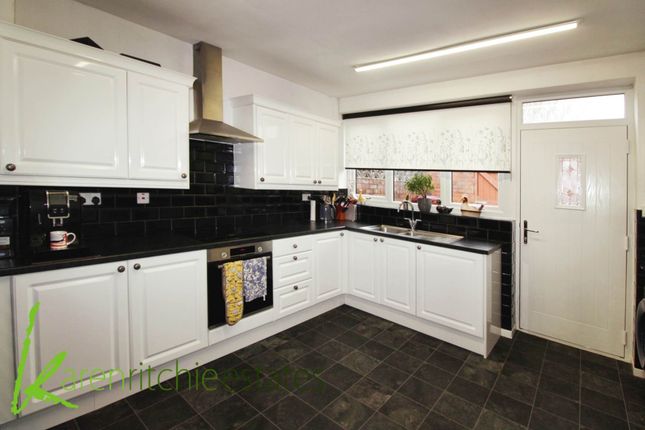 Terraced house for sale in Markland Hill Lane, Heaton