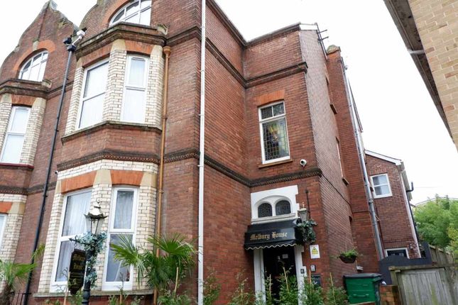 Thumbnail Hotel/guest house for sale in 4 Queens Crescent, Exeter