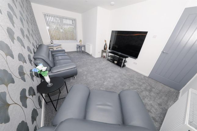 64, Tarves Place, Glenrothes photo 3