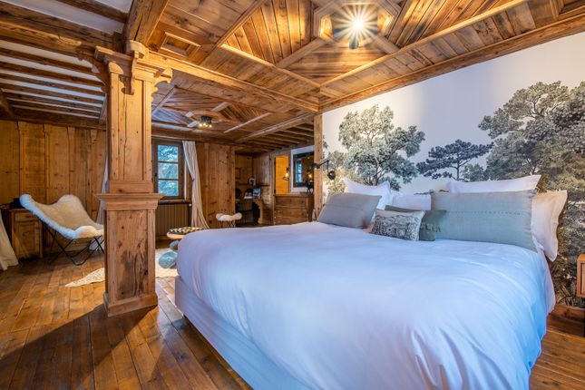 Town house for sale in 416 Rue De Nogentil, 73120 Courchevel, France