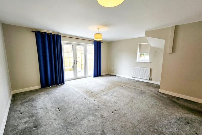 105, Invicta Road, Dartford photo 4