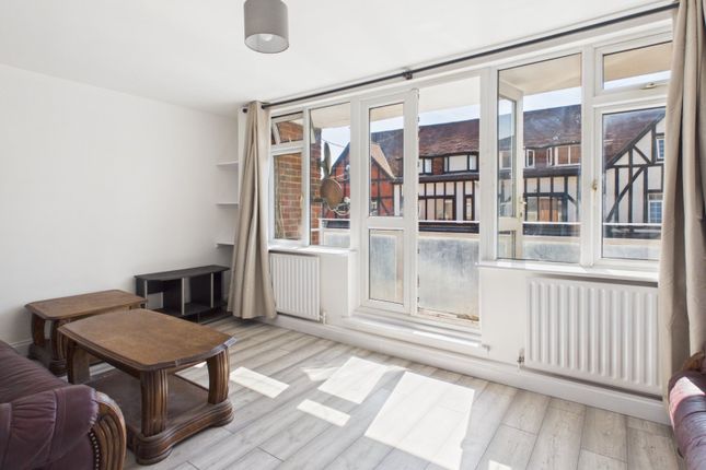 45A,, Packhorse Road, Buckinghamshire photo 3
