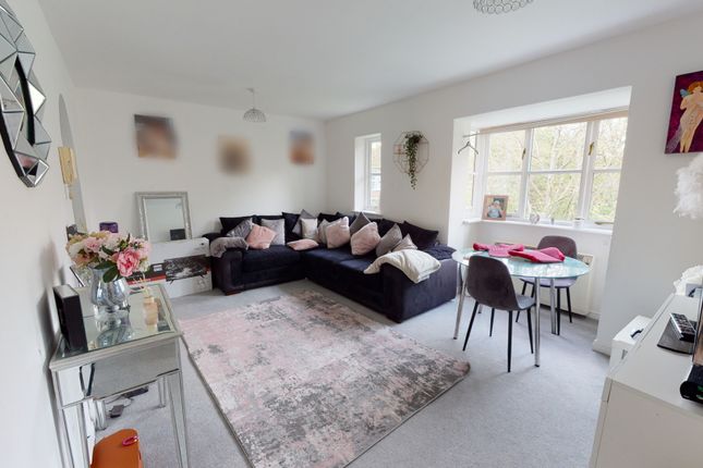 Artesian Grove, London photo 2