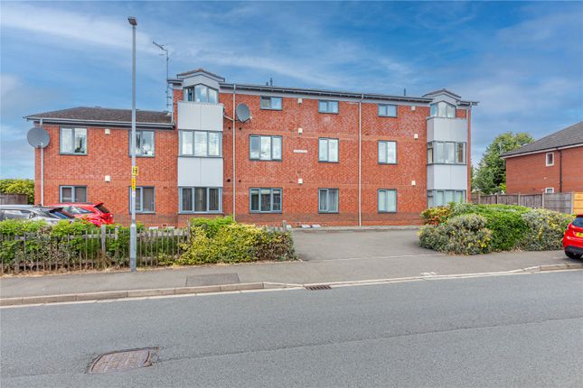 2 bed flat for sale in Coombs Road, Worcester, Worcestershire WR3