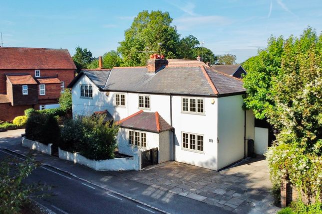 Thumbnail Detached house for sale in Ascot Road, Holyport, Maidenhead