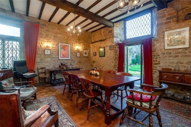 Country house for sale in Church Street, Wroxton, Oxfordshire
