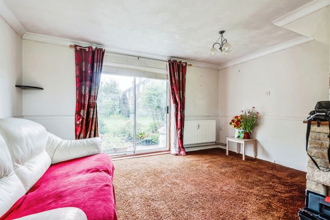 Terraced house for sale in Pegasus Road, Oxford