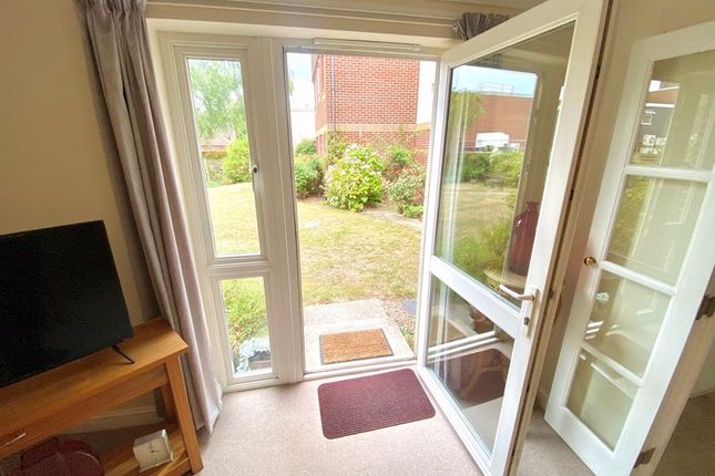 21, Moresby Court, Westbury Road, Fareham photo 4