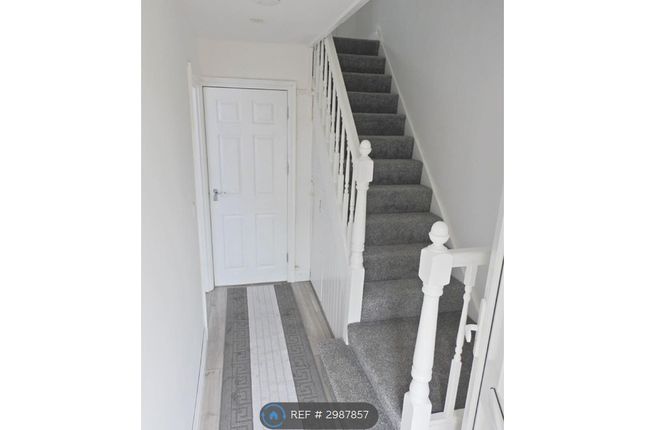 Rutters Close, West Drayton photo 4