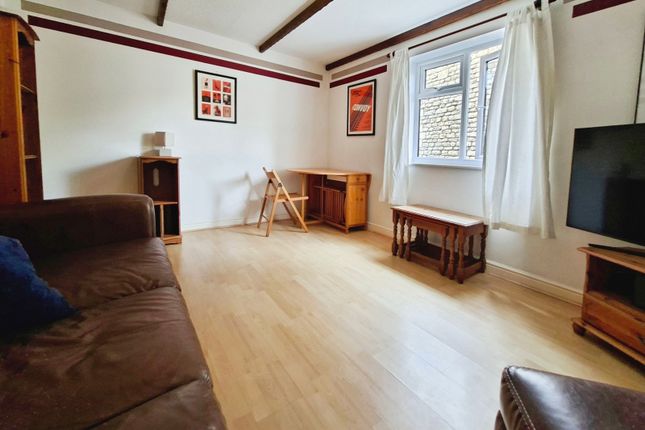 42, Phillips Court, Lincolnshire photo 4