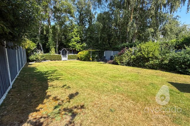 39, Ashbury Drive, Camberley photo 2
