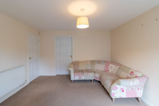 10, Deepdale Avenue, Stockton-on-Tees photo 3