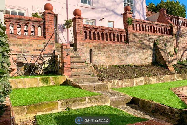 Flat, Sandy Lane, Chester photo 5