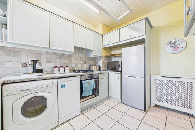 56, Woodlands Crescent, Glasgow photo 3